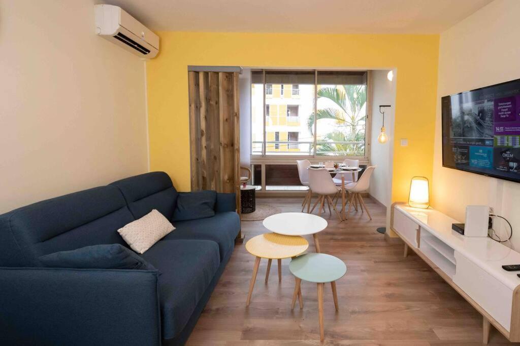 Ecrin D'Or T2 Duplex Sainte Clotilde 2 Etoiles Apartment Екстериор снимка
